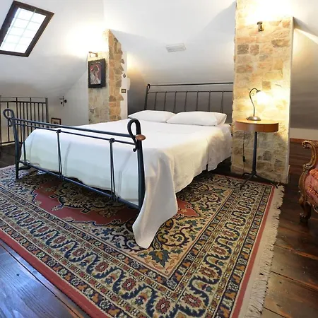 Casa Di Campagna Couette-café 4*